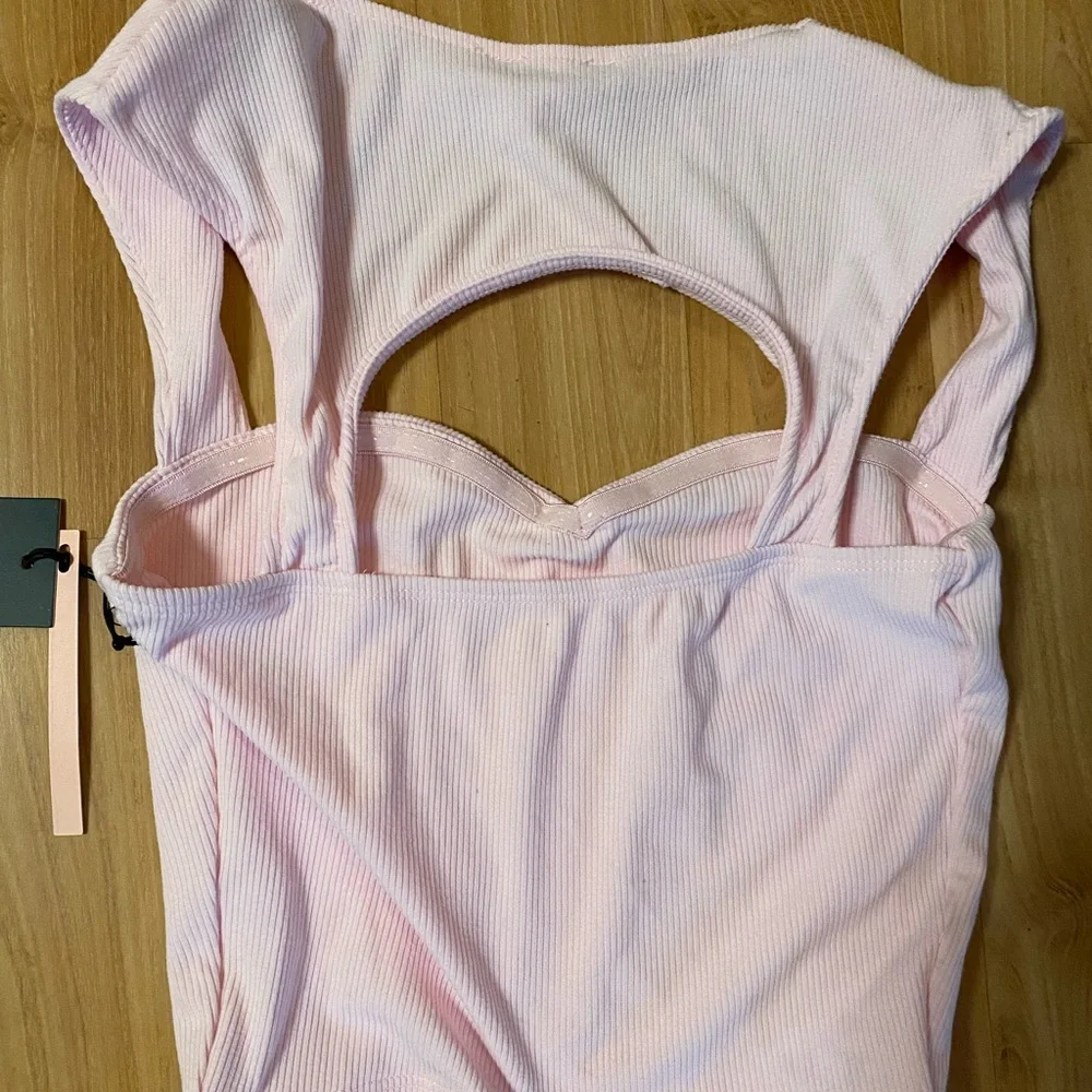 Iris Light Pink Ribbed top - Picture 5 of 5